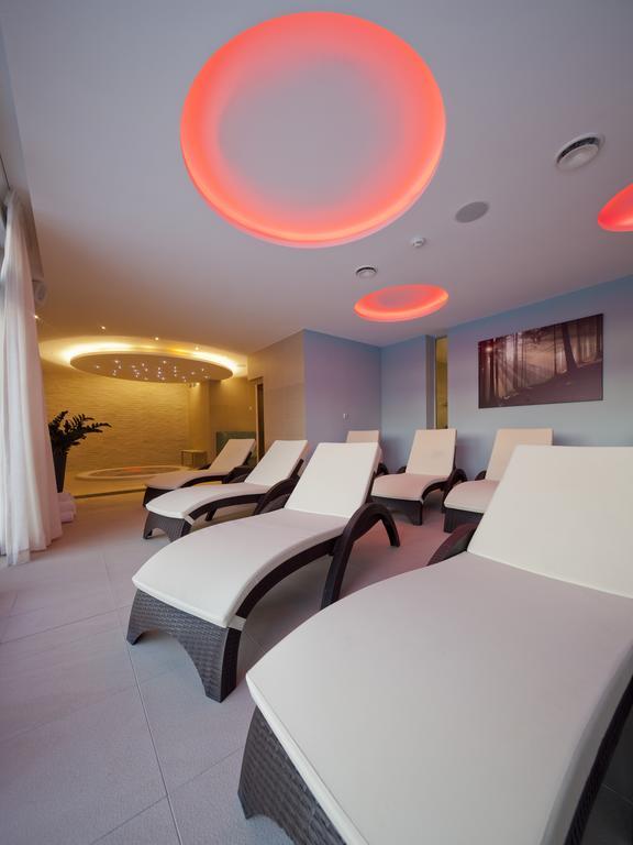 Hotel Green Долни Кубин Екстериор снимка